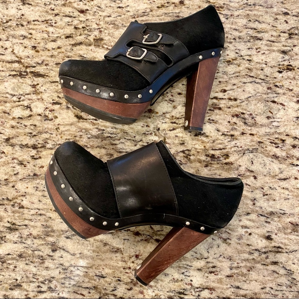 Ugg heeled clogs